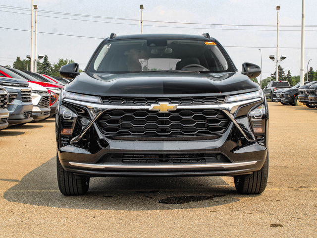 2025 Chevrolet Trax LT in Cars & Trucks in Edmonton - Image 3