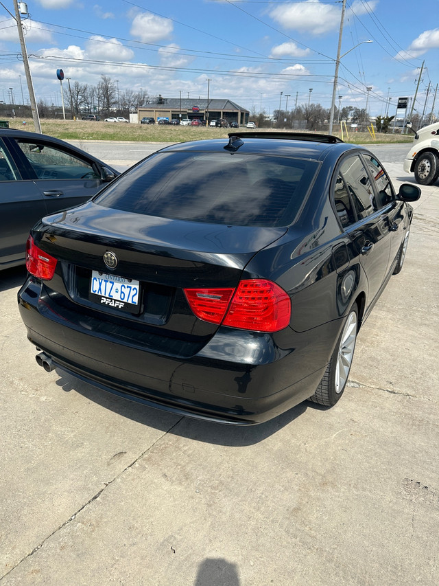 2011 BMW 3 Series in Cars & Trucks in Oakville / Halton Region - Image 2