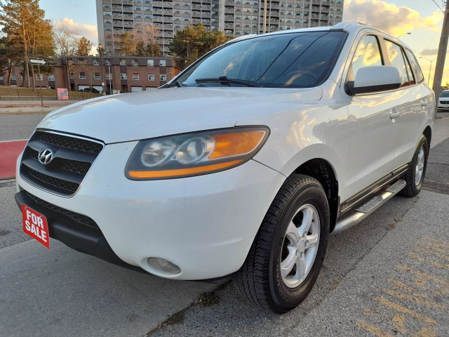  2009 Hyundai Santa Fe AWD-ECO-EXTRA CLEAN-LEATHER-SUNROOF-AUX-U in Cars & Trucks in City of Toronto - Image 3