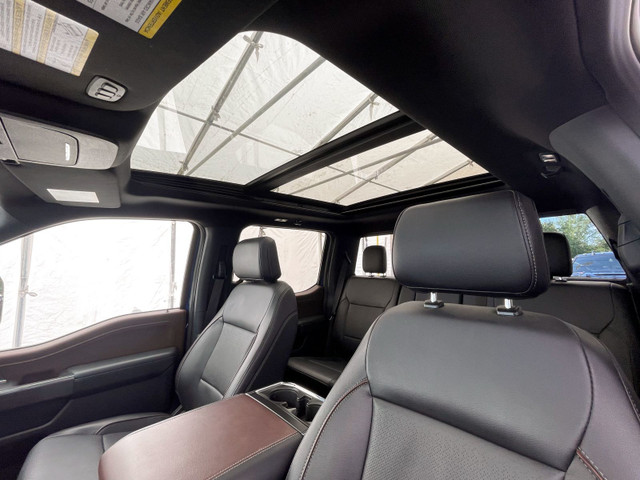 2022 Ford F-150 XLT FX4 CREW 4X4 502A *TOIT* NAV SIÈGES VENTIL B in Cars & Trucks in Laurentides - Image 3