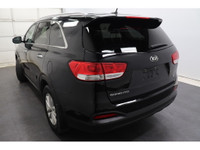 +Sièges chauffants / Heated seats +Bluetooth +Caméra de recul / Backup camera +Régulateur de vitesse... (image 4)