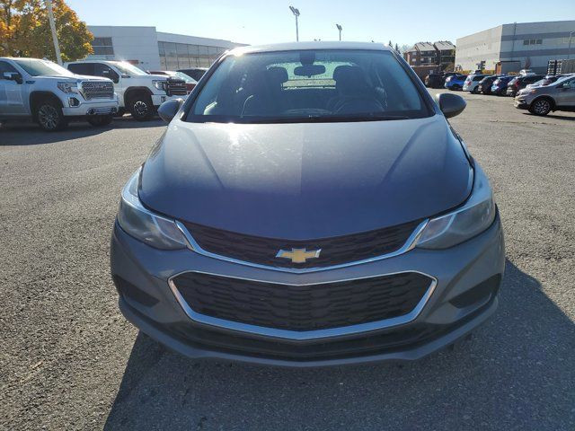  2018 Chevrolet Cruze LT in Cars & Trucks in Gatineau - Image 2