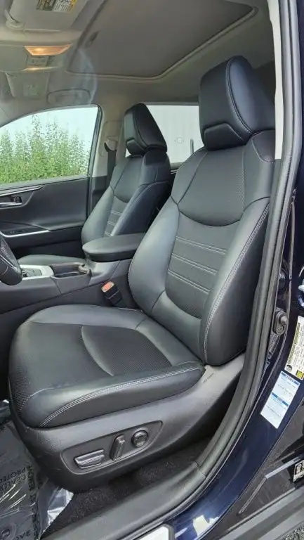 2021 Toyota RAV4 Limitée in Cars & Trucks in Longueuil / South Shore - Image 10