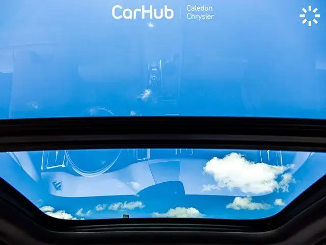 2021 Volvo XC60 Inscription Expression AWD Pano Sunroof Navi in Cars & Trucks in Mississauga / Peel Region - Image 5