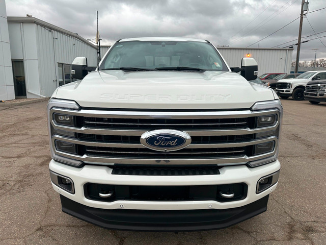 2023 Ford F-350 Limited LOCAL TRADE | ONE OWNER | ACCIDENT FREE in Cars & Trucks in Saskatoon - Image 3