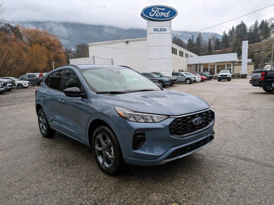  2024 Ford Escape ST-Line 3.49% and $1000 Escape Loyalty Availab