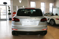 Special Finance Price: $32,999 | Cash Price: $34 ,499 2018 Porsche Cayenne Platinum Edition 3.6L V6... (image 4)