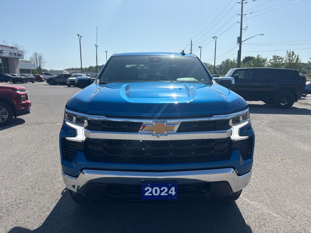 2024 Chevrolet Silverado 1500 LT LT Crew Cab 4x4 + 5.3L + Z71 in Cars & Trucks in Oshawa / Durham Region - Image 2