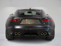 This clean Carfax, Ontario 2022 Jaguar F-Type P575 R Coupe blends exhilarating performance with stun... (image 6)