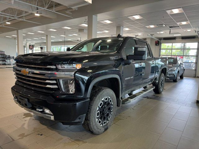 2023 Chevrolet Silverado 3500HD High Country Diesel *5th Whel in Cars & Trucks in Fort McMurray