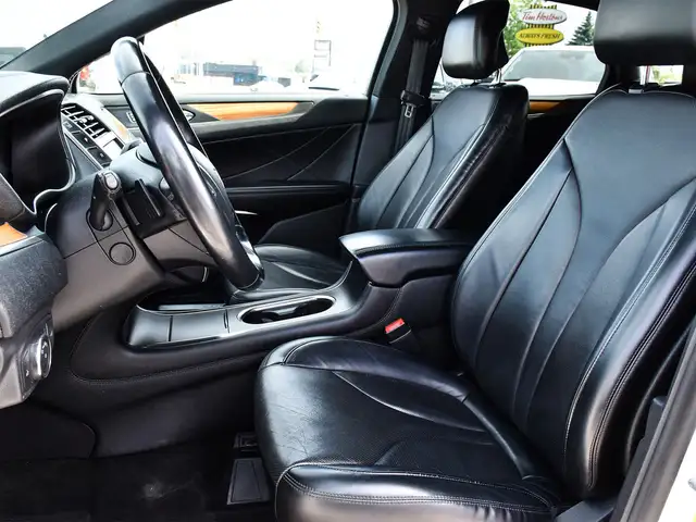 2015 Lincoln MKC AWD ~Nav ~Heated Leather ~Bluetooth ~Moonroof in Cars & Trucks in Barrie - Image 13