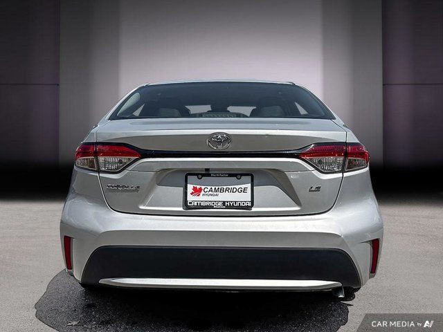 2021 Toyota Corolla LE | Safety Sense | Heated Seats | Carplay in Cars & Trucks in Cambridge - Image 4