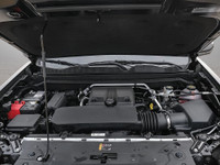 COLORADO ZR2 CREW CAB 4WD Engine: 2.7L TURBO 4cyl. L/100Km City: 0.0 L/100Km Hwy: 0.0 Safety Equipme... (image 5)