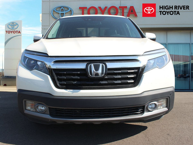 2019 Honda Ridgeline Touring AWD for sale in Cars & Trucks in Calgary - Image 2