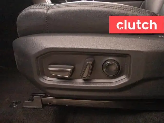 2023 Toyota Tundra Crewmax Limited w/Apple CarPlay, Heated Front in Cars & Trucks in City of Toronto - Image 16