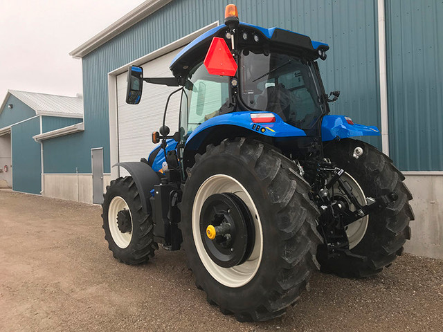 2024 NEW HOLLAND T6.160 DYNAMIC COMMAND TRACTOR in Farming Equipment in London - Image 4