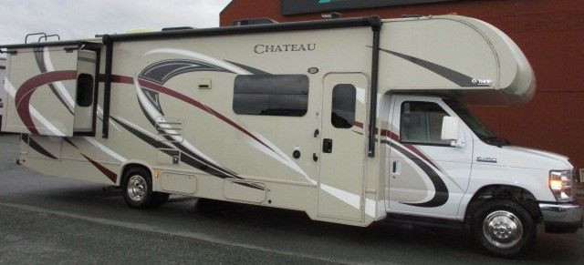 2018 THOR MOTOR COACH CHATEAU 31L*17 #70795A in Travel Trailers & Campers in Abbotsford