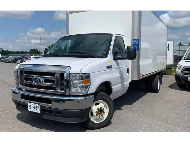 2021 Ford E-450 E-450 - 16Ft Box - 7.3L V8 Gas - Btooth/Camera in Cars & Trucks in City of Toronto - Image 19