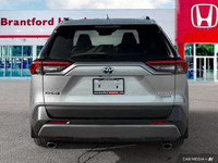 Advertised pricing is based on the purchase being financed through Brantford Honda. Cash prices are... (image 4)