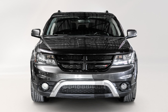 2016 Dodge Journey Crossroad in Cars & Trucks in City of Montréal - Image 4