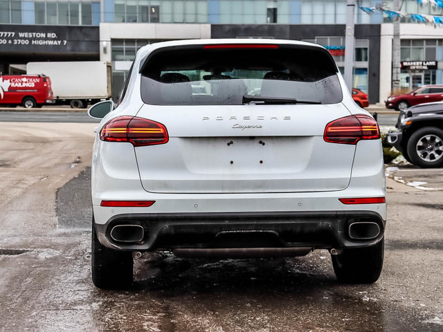 2016 PORSCHE CAYENNE AWD in Cars & Trucks in Markham / York Region - Image 4