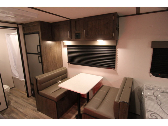  2023 Riverside Intrepid 190BHi **super promotion roulotte 3 et  in Travel Trailers & Campers in Laval / North Shore - Image 4