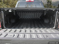 This GMC Canyon has a trusty Turbocharged Gas I4 2.7L/ engine powering this Automatic transmission.... (image 7)