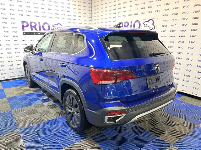 2022 Volkswagen Taos in Cars & Trucks in Ottawa - Image 4