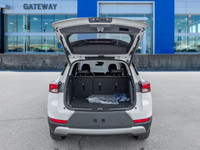 Adventure, styled. The 2025 Chevrolet Trailblazer LT AWD isn't just a compact SUV; it's your passpor... (image 6)