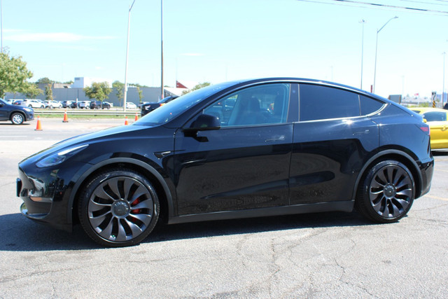 2022 Tesla Model Y in Cars & Trucks in Oakville / Halton Region - Image 3