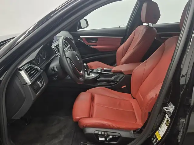2018 BMW 330i xDrive CAMERA, BLUETOOTH, VOLANT & SIEGES CHAUFF, in Cars & Trucks in Longueuil / South Shore - Image 3