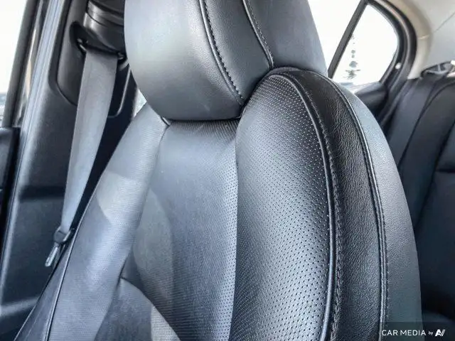 2021 Mazda Mazda3 GT | NAV | Heated Seats & Wheel dans Autos et camions dans Ville d’Edmonton - Image 24
