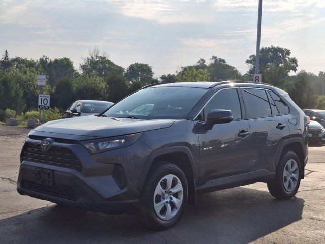 2020 Toyota RAV4 LE | Adaptive Cruise | Heated Seats in Cars & Trucks in Guelph