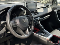 HEATED & COOLED FRONT SEATS Engine: Regular Unleaded I-4 2.5 L/152 L/100Km City: 9.5 L/100Km Hwy: 7.... (image 4)