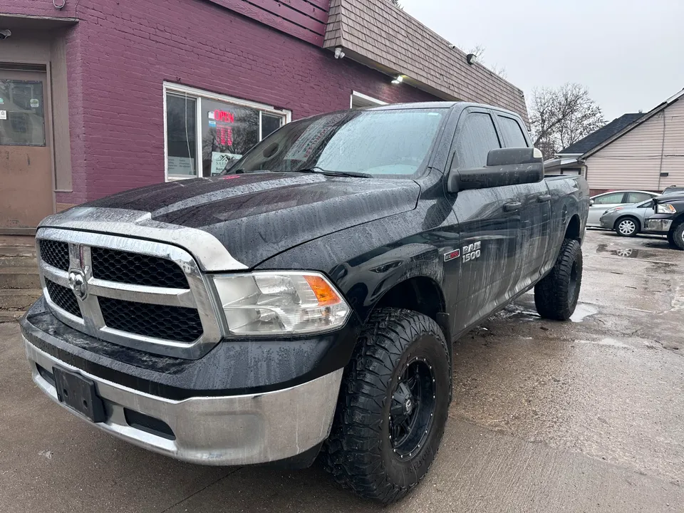 2014 Ram 1500 4X4 NEW SAFETY CLEAN TITLE RIMS /LIFT