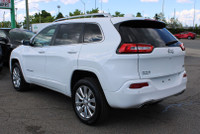Engineered for Adventure with Uncompromising Capability. The 2017 Jeep Grand Cherokee Overland 4WD.... (image 5)