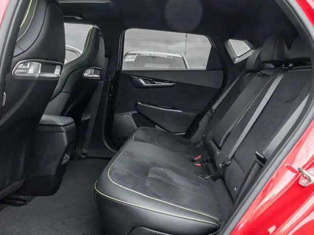 2023 Kia EV6 GT | Suede Seats | Heads Up Display in Cars & Trucks in Guelph - Image 34
