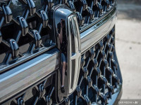 Cooled Seats, Heavy-Duty Trailer Tow Package! Stylish and luxurious with a presence like no other, t... (image 9)