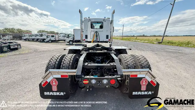 2025 KENWORTH T880 DAY CAB in Heavy Trucks in Chilliwack - Image 15