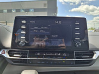 Come see this certified 2024 Toyota Sienna LE Hybrid | Heated Steering + Seats | Power Sliding Doors... (image 3)