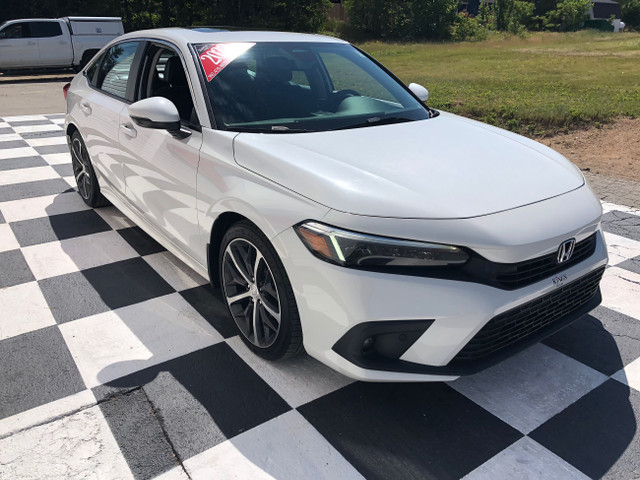 2022 Honda Civic Touring - hands free, cruise control, power sea in Cars & Trucks in Annapolis Valley - Image 4