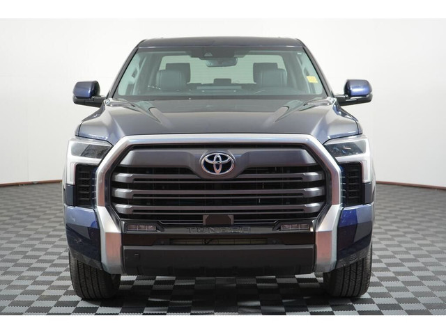  2022 Toyota Tundra Hybrid Limited LIMITED HYBRID dans Autos et camions  à Grande Prairie - Image 4