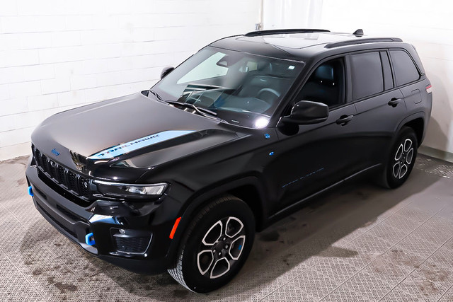2022 Jeep Grand Cherokee TRAILHAWK 4XE+  PHEV + 4X4 TOIT OUVRANT in Cars & Trucks in Laval / North Shore - Image 3