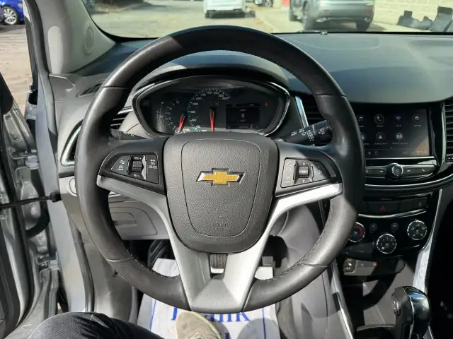 2020 Chevrolet Trax PREMIER, AWD, LEATHER, SUNROOF, BOSE AUDIO,  in Cars & Trucks in Ottawa - Image 25