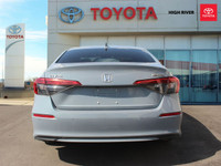 // ACCIDENT FREE!! // ADVANCED SAFETY FEATURES »» Adaptive cruise control for stress-free driving »»... (image 5)