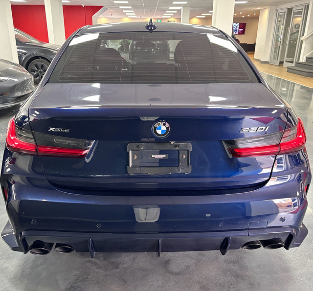 2019 BMW 3 Series 330i xDrive Sedan in Cars & Trucks in Calgary - Image 4