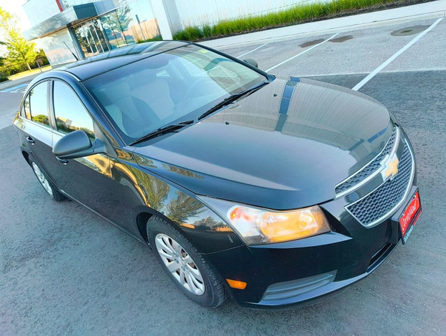 2011 Chevrolet Cruze LS 4dr Sedan in Cars & Trucks in Mississauga / Peel Region - Image 3