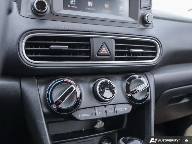 2020 Hyundai Kona 2.0L Essential low km | Apple carplay & And... in Cars & Trucks in London - Image 21