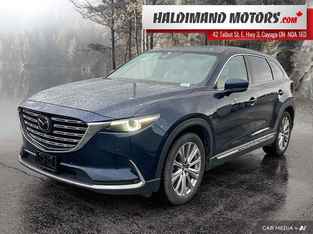2022 Mazda CX-9 Signature in Cars & Trucks in Hamilton