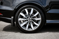 Low Mileage, Premium Audio, Navigation, Sport Suspension, Blind Spot Detection, Sunroof! 6 LOCATIONS... (image 5)